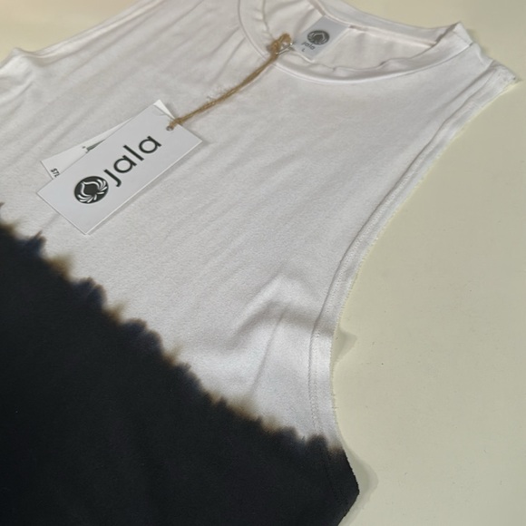 Jala Muscle Tank Top - Picture 5 of 8